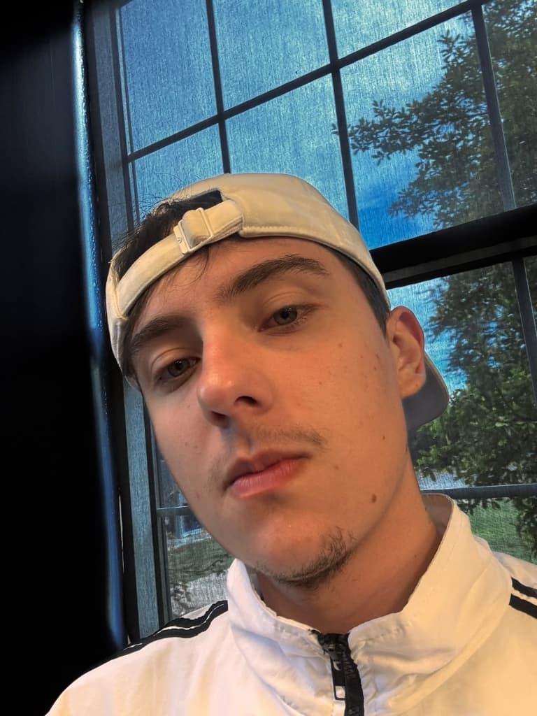 Foto de Lucas, atleta bolsista nos EUA